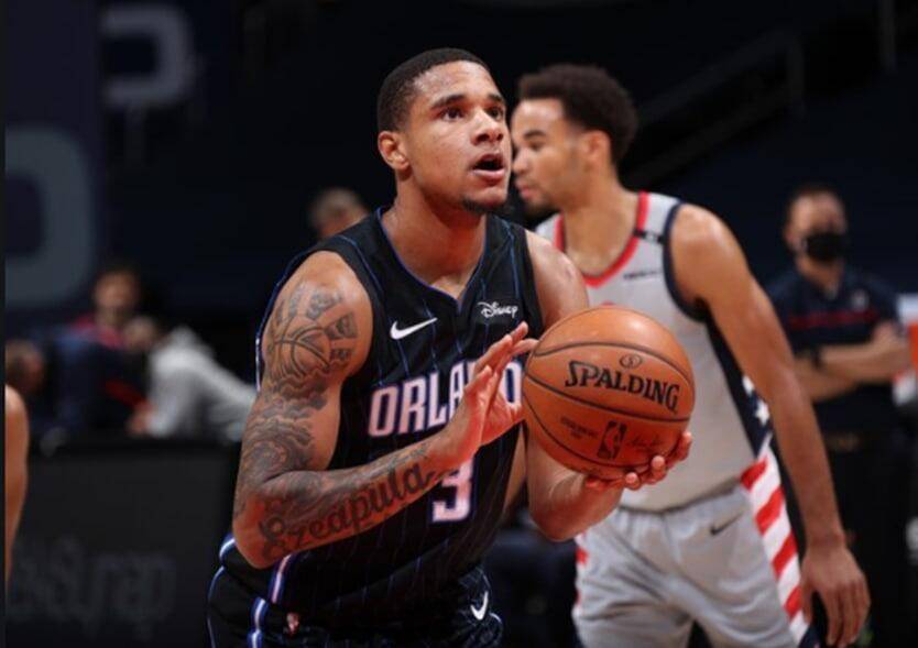 满冠平台 -关于赛后奥兰多魔术调整名单以备中超，绝杀压哨环节打磨，气氛紧张，年轻球员得到机会的信息